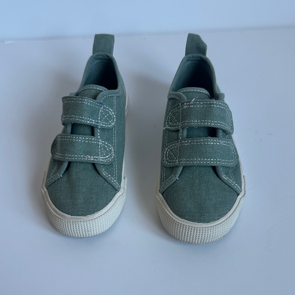 H&M Kids Sneakers in Green and White